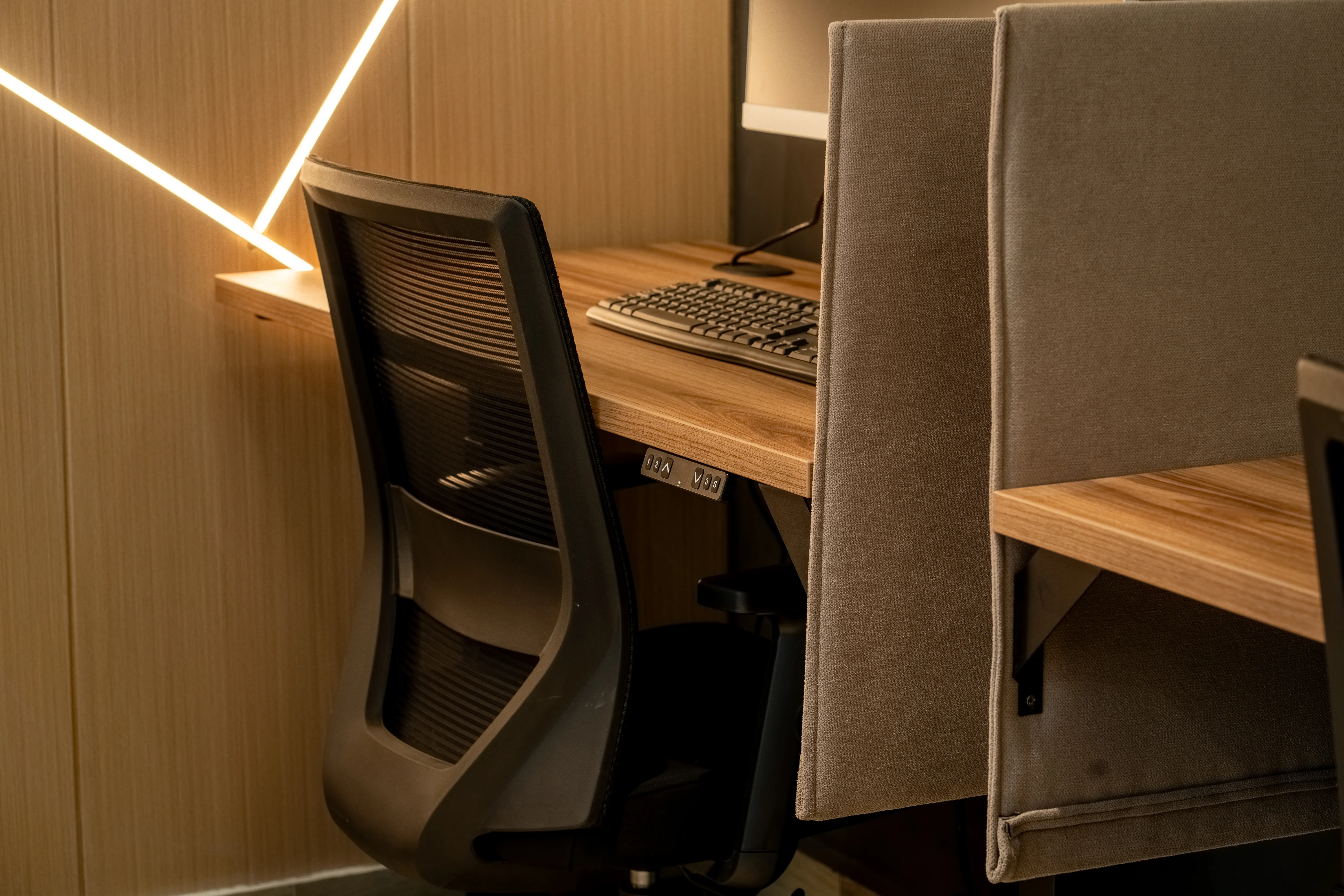 Interior of Desk CDMX coworking space